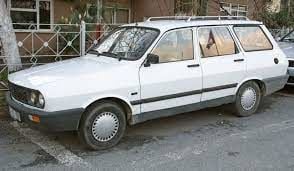 RENAULT 12