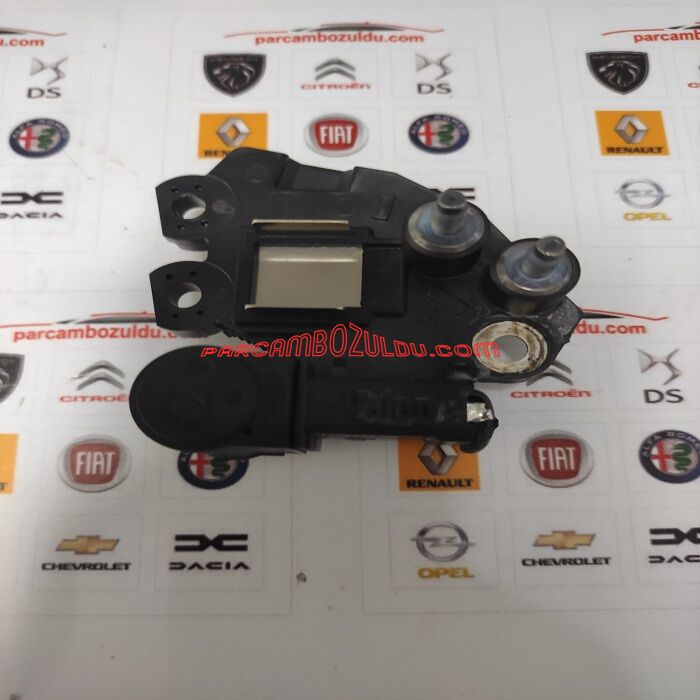 Alternatör Konjektör 206-307-C3-C4-C4-406 - 5761.C8-1